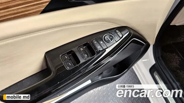 2017 Kia K7 — photo 18