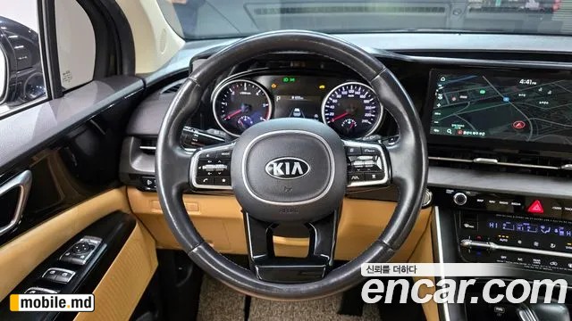 2021 Kia Canival — photo 14