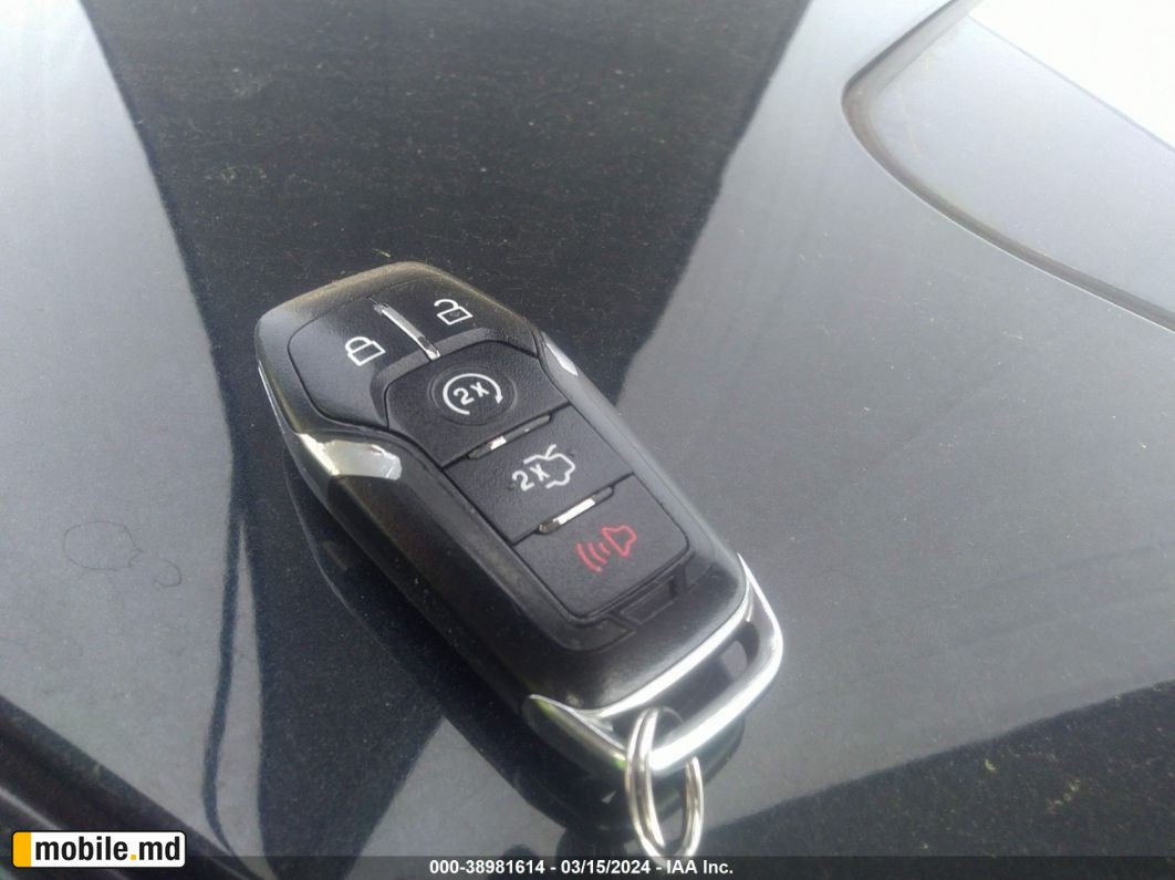 2013 Ford Fusion — photo 11