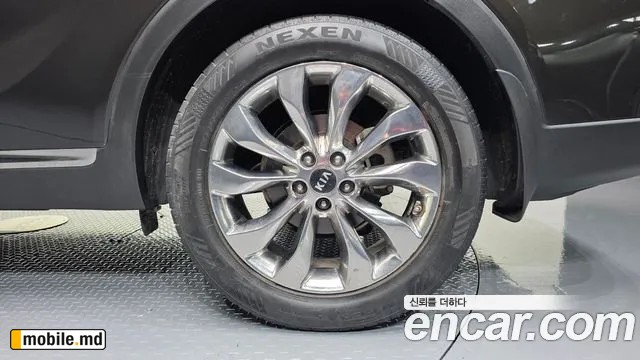 2019 Kia Sorento — photo 21