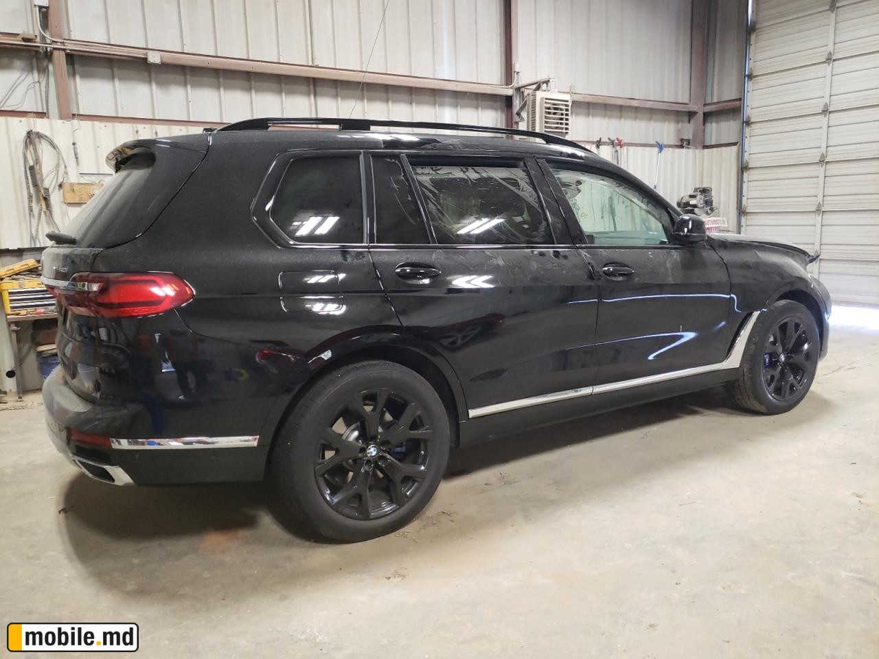 2022 BMW X7 — photo 3