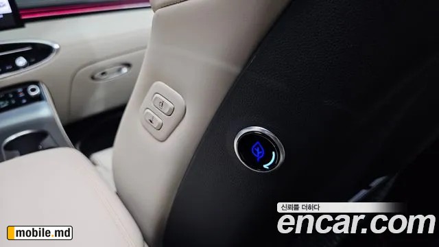 2025 Genesis GV70 — photo 34