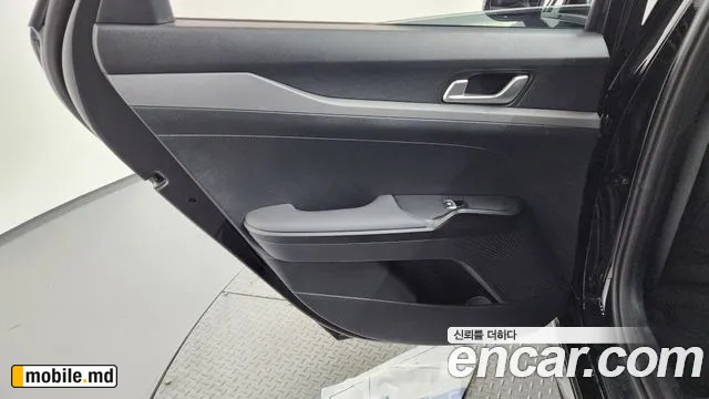 2025 Kia K5 — photo 25
