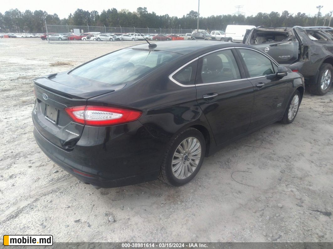 2013 Ford Fusion — photo 4