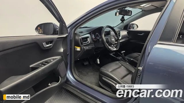 2018 Kia Stonic — photo 10