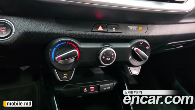 2018 Kia Stonic — photo 16