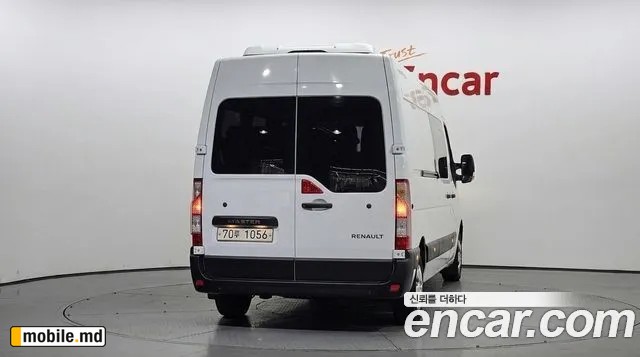 2020 Renault Master — photo 4