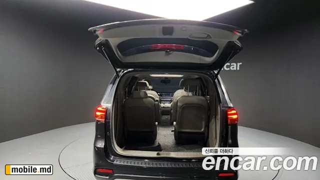 2019 Kia Canival — photo 20