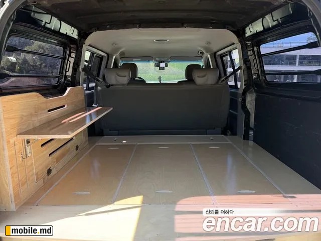 2017 Hyundai Starex — photo 8