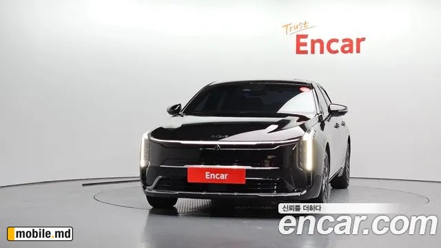 2025 Kia K8 — photo 3