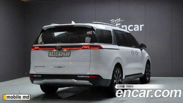 2021 Kia Canival — photo 2
