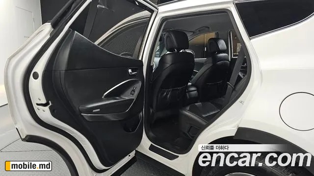 2016 Hyundai Santafe — photo 12
