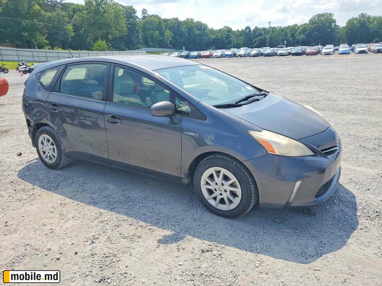 2014 Toyota Prius — photo 4