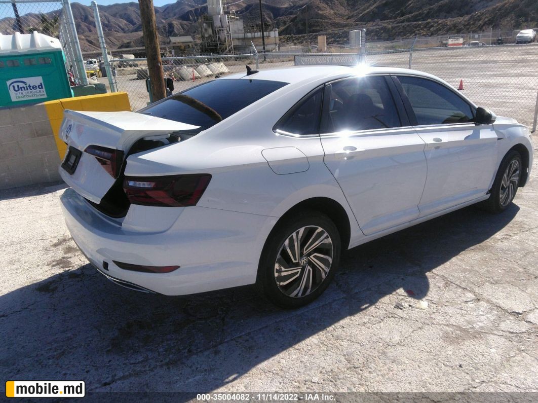 2020 Volkswagen Jetta — photo 4