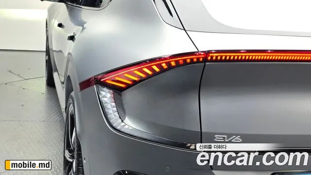 2023 Kia EV6 — photo 23