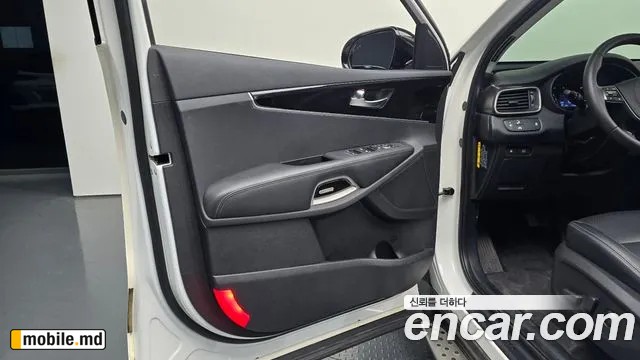 2018 Kia Sorento — photo 24