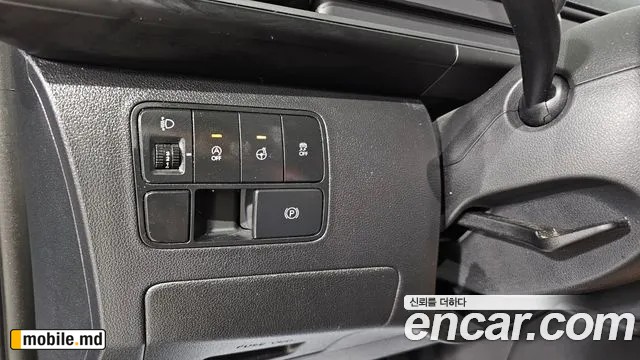 2022 Hyundai Staria — photo 14