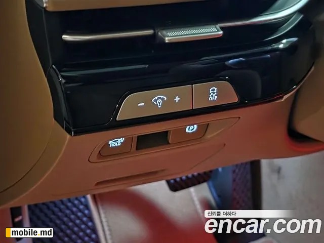 2026 Genesis G80 — photo 11