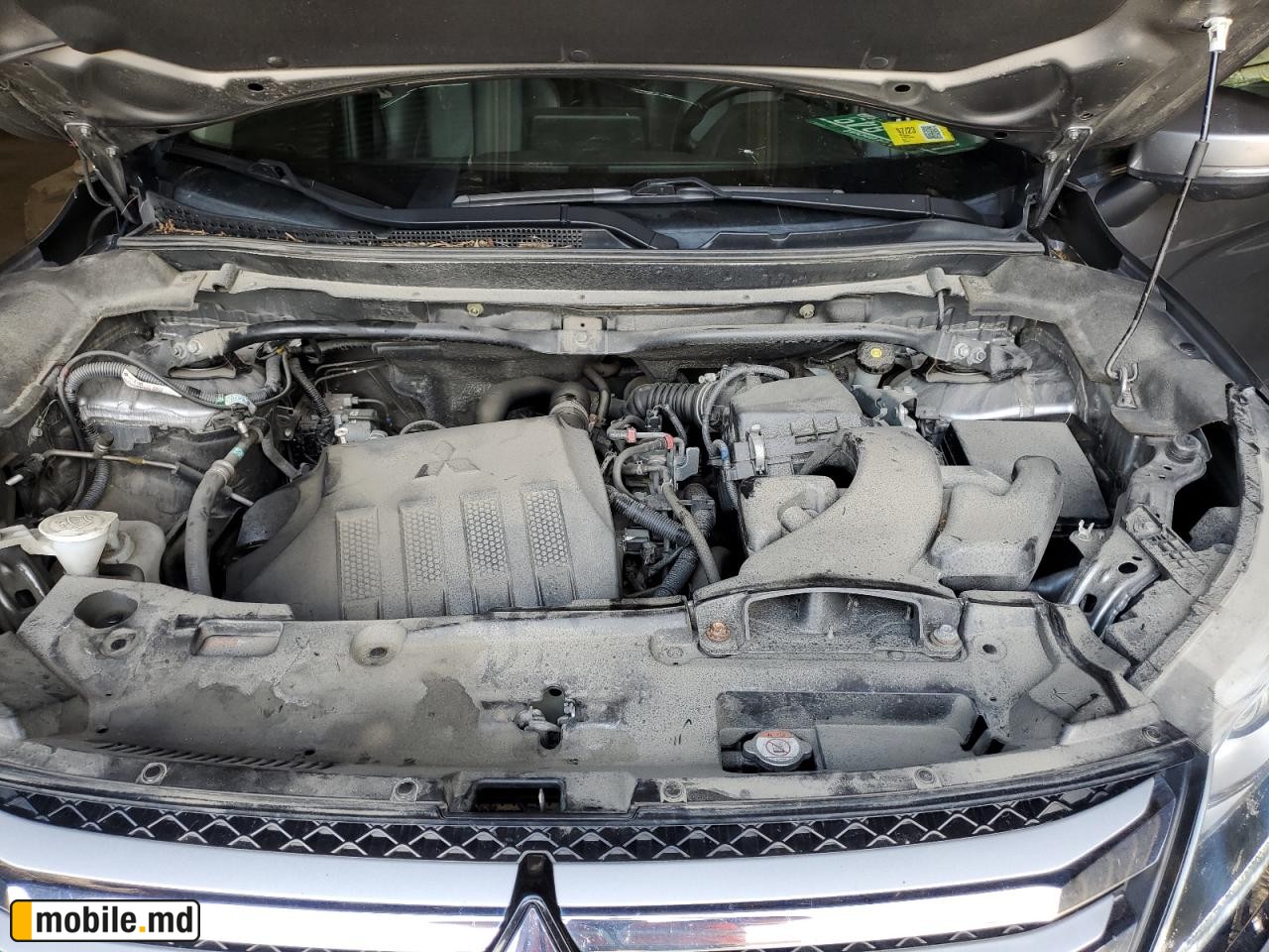 2019 Mitsubishi Eclipse — photo 12
