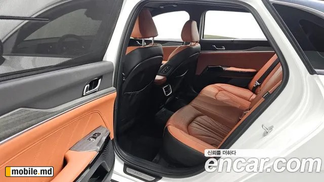 2025 Kia K5 — photo 12
