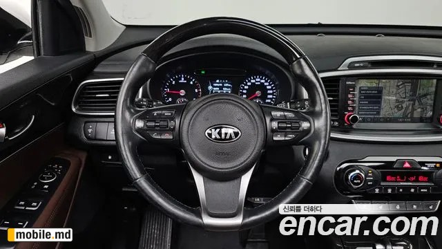 2016 Kia Sorento — photo 13