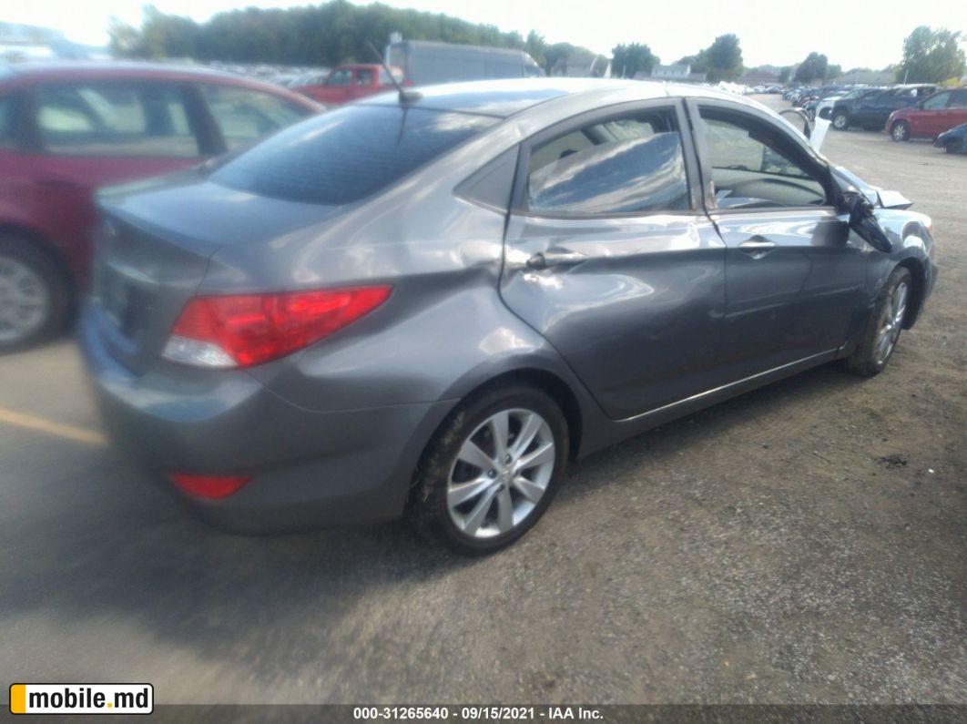 2014 Hyundai Accent — photo 4