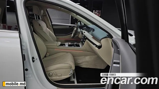 2026 Genesis G80 — photo 11