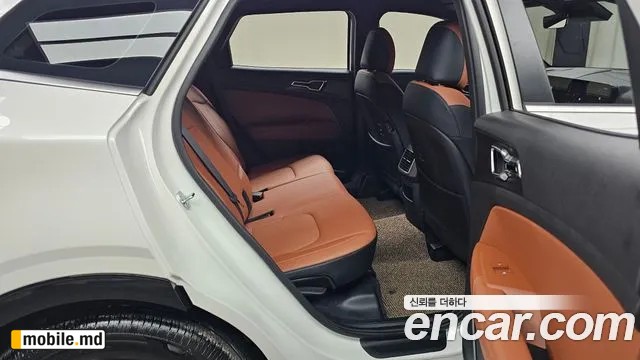 2025 Kia Sportage — photo 11