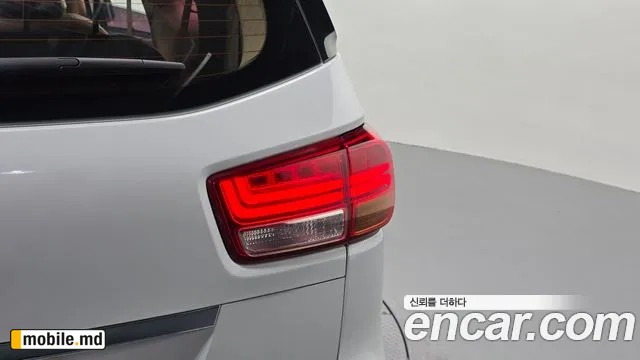 2018 Kia Canival — photo 23