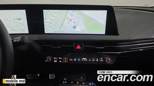 2024 Kia EV6 — photo 31