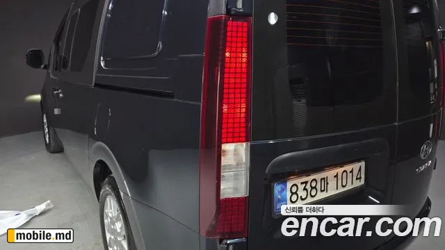 2023 Hyundai Staria — photo 23