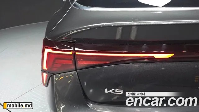 2026 Kia K5 — photo 23