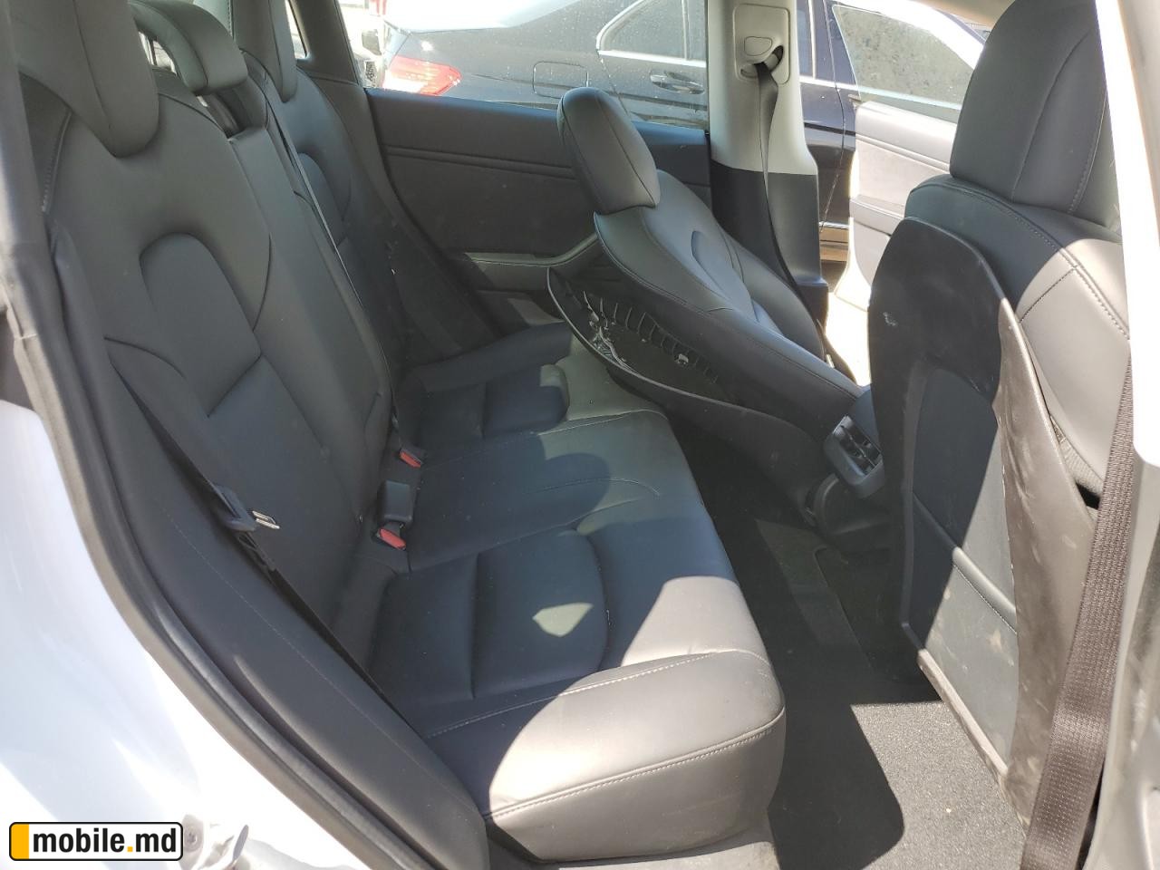 2020 Tesla Model 3 — photo 10