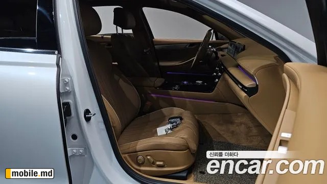 2026 Genesis G80 — photo 12
