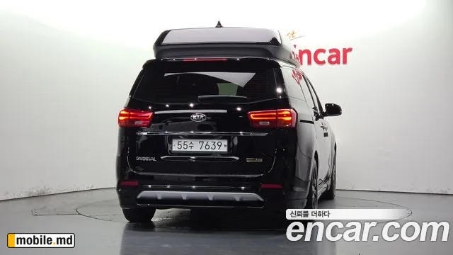 2019 Kia Canival — photo 4
