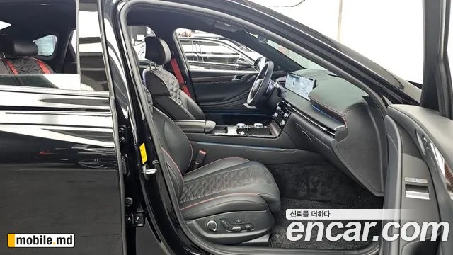 2026 Genesis G80 — photo 11