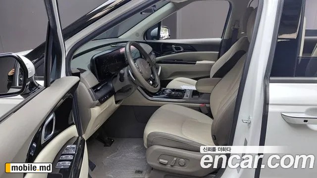 2022 Kia Canival — photo 25