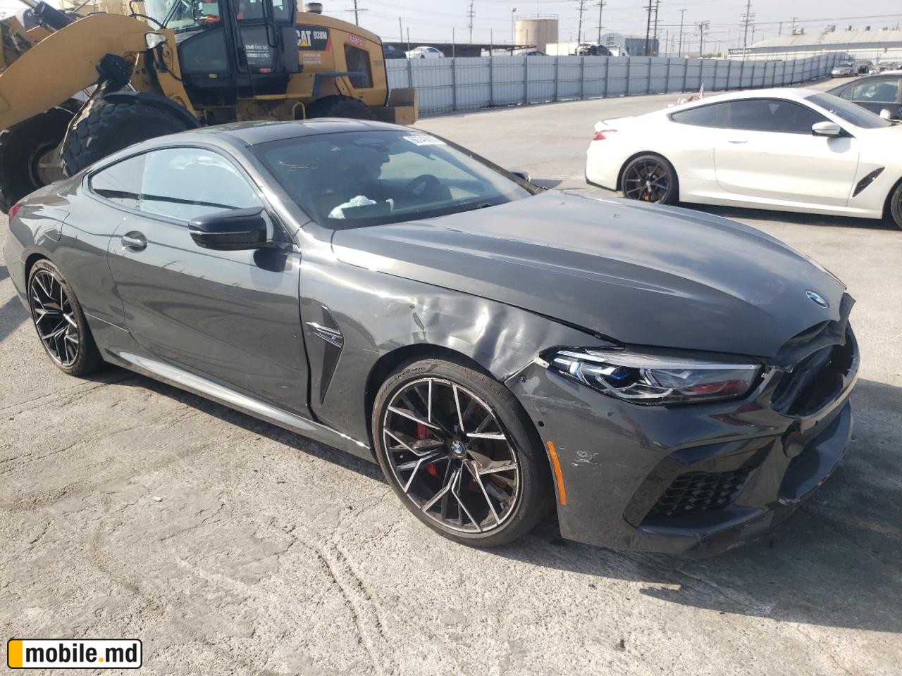 2022 BMW M8 — photo 4