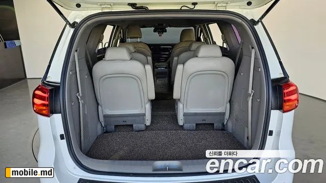 2019 Kia Canival — photo 20