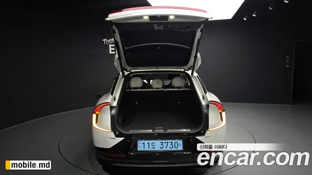 2023 Kia EV6 — photo 20
