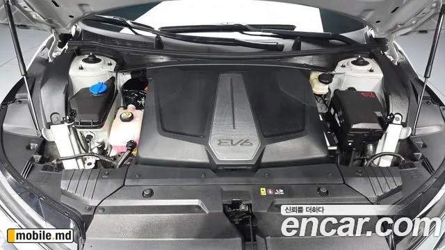 2025 Kia EV6 — photo 6