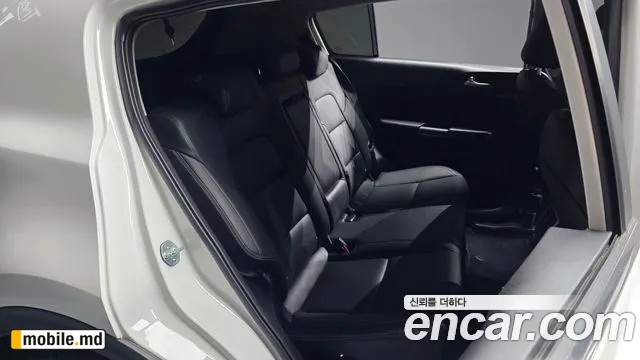 2020 Kia Sportage — photo 12