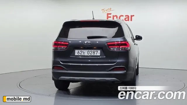 2016 Kia Sorento — photo 4