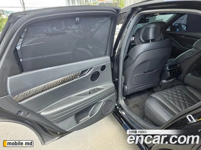 2027 Genesis G80 — photo 16