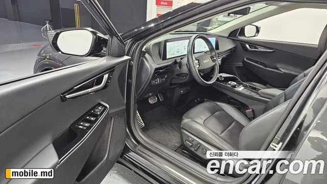 2023 Kia EV6 — photo 10