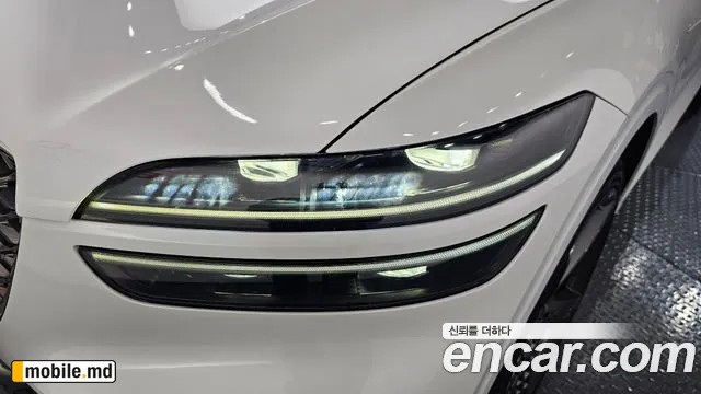 2021 Genesis GV70 — photo 22