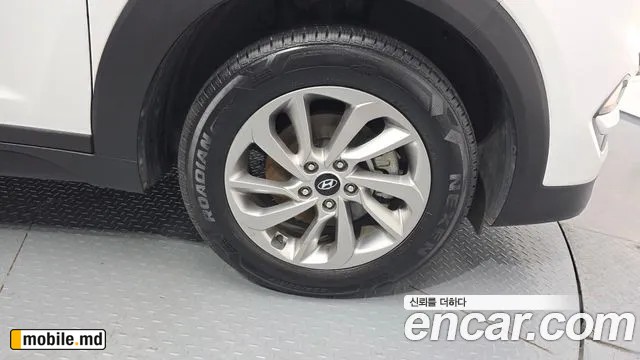 2017 Hyundai Tucson — photo 21
