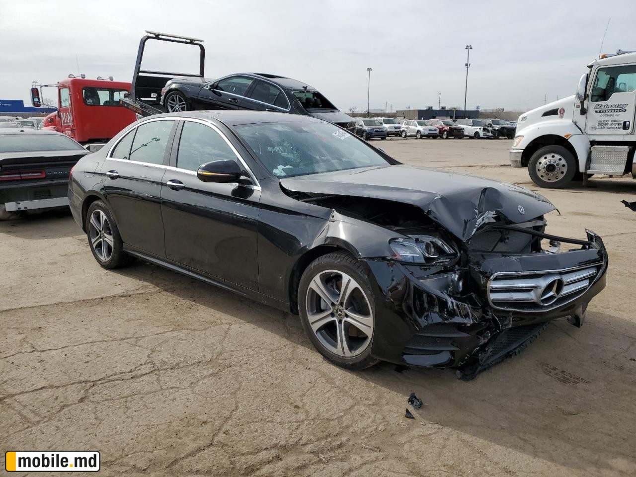 2018 Mercedes-Benz E 300 4Matic — photo 4