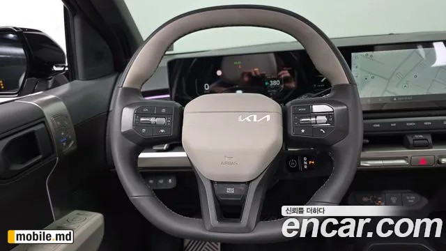 2025 Kia EV3 — photo 13