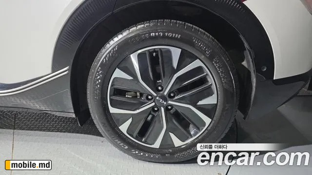 2024 Kia EV6 — photo 21